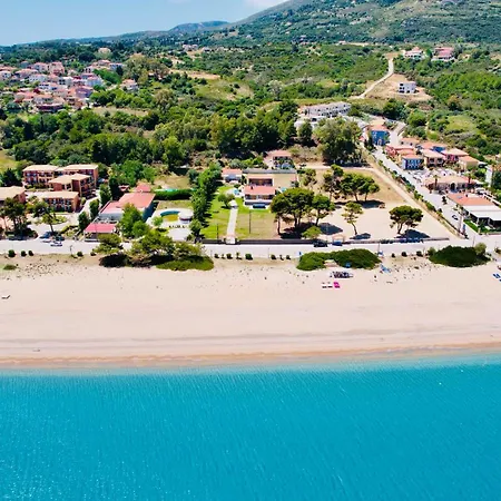 Πανσιόν Gazonia Family Estate