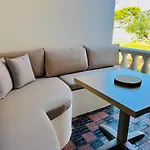 Gazonia Family Estate Pensionat Skala (Kefalonia)