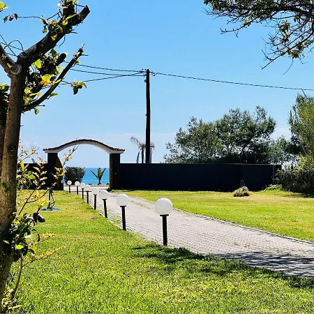 Gazonia Family Estate Gæstehus