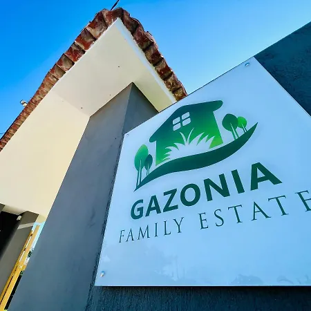 בית הארחה Gazonia Family Estate Skala (Kefalonia)