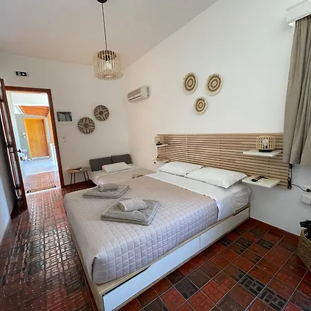 Gazonia Family Estate Πανσιόν