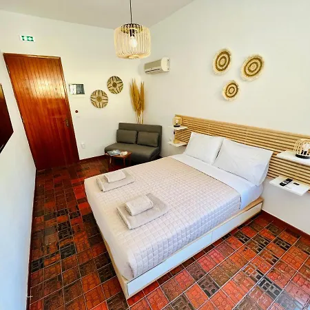 Gazonia Family Estate Guest house