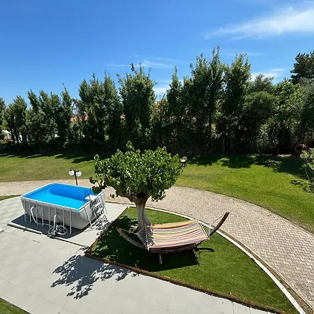 게스트하우스 Gazonia Family Estate Skala (Kefalonia)